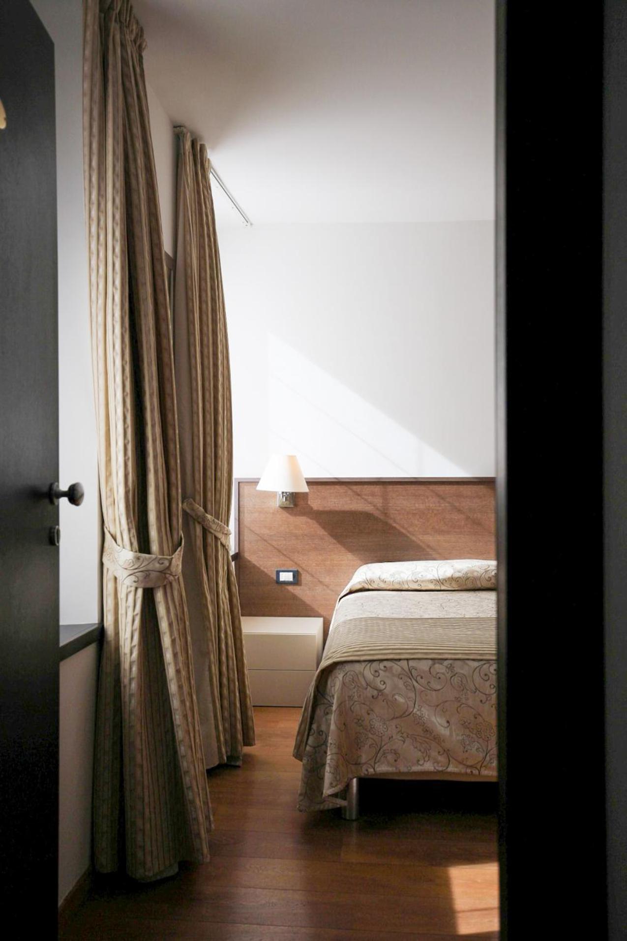 Albergo Antica Locanda クルゾーネ エクステリア 写真