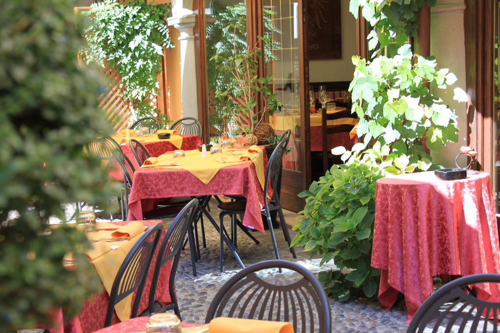 Albergo Antica Locanda クルゾーネ エクステリア 写真